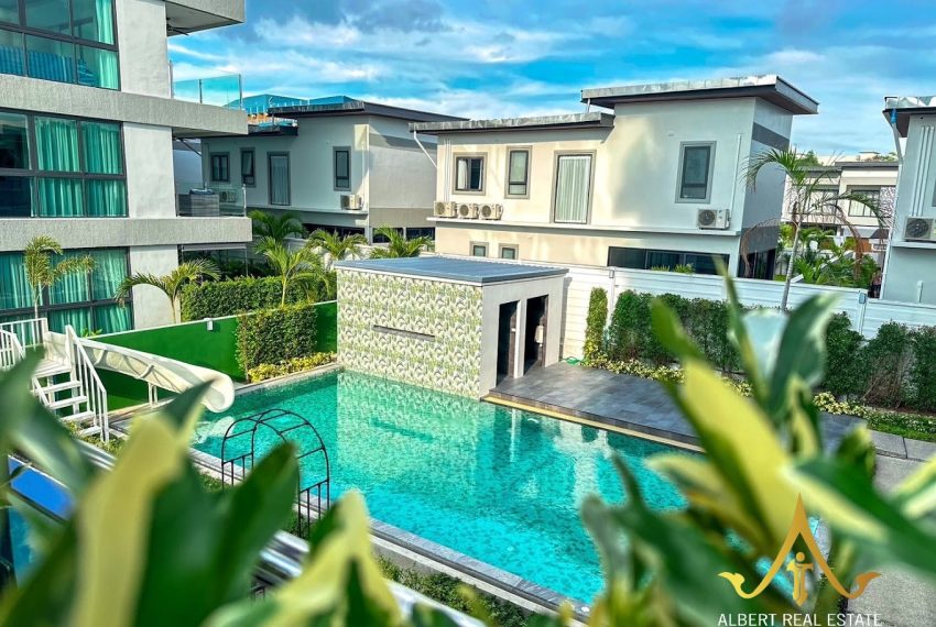 64B2A84B-ADA4-4CB0-906E-FBEB43E293A6