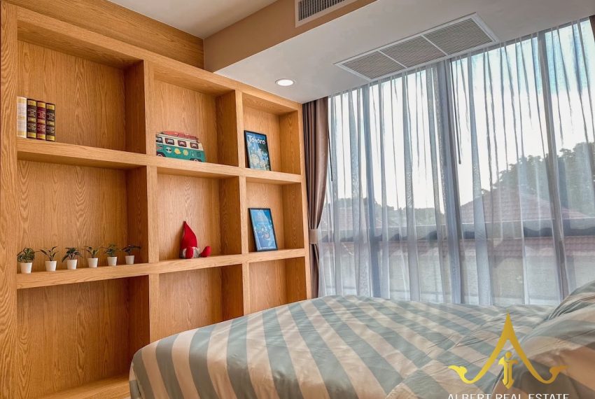 7AD29CA5-FBE1-4920-8B00-A4EFDBCDF275