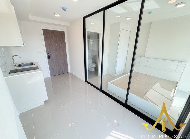 LINE_ALBUM_Mira 079_250527_2 5