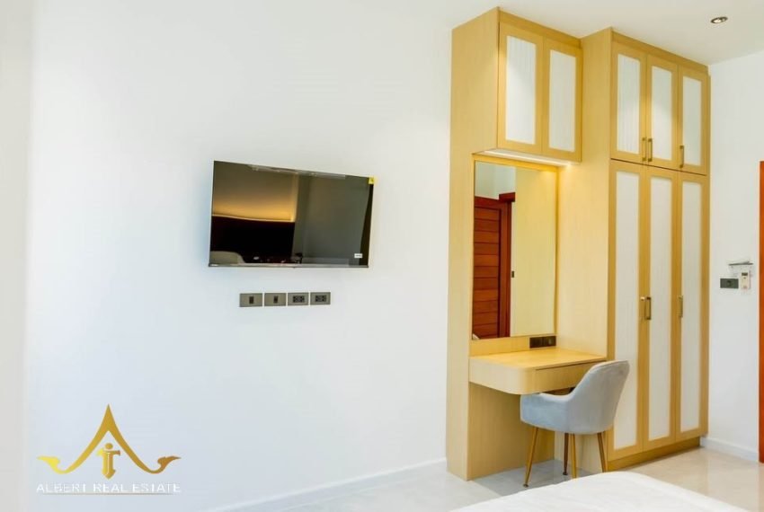 558329697_24578690708420269_1638918192192778306_n