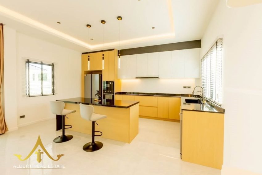 558640304_24578690955086911_1166731475819137515_n