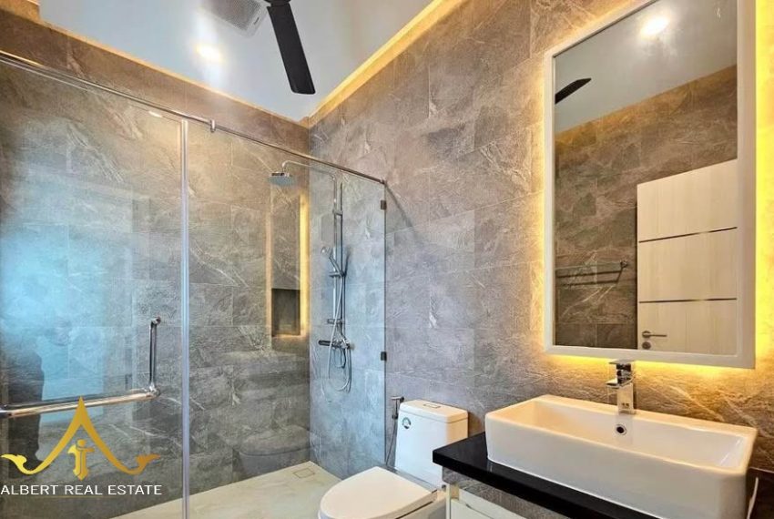 560535410_24767947442855055_8300666078340396427_n