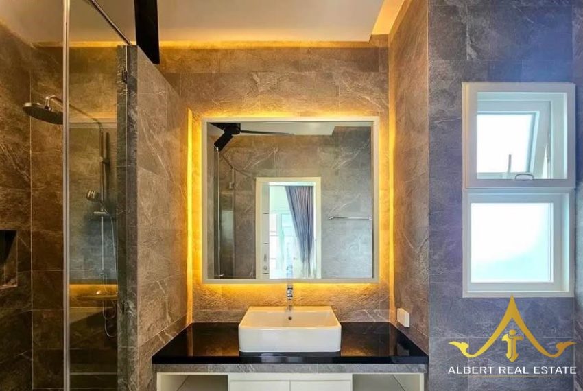 560619262_24767947392855060_4567907201022960798_n