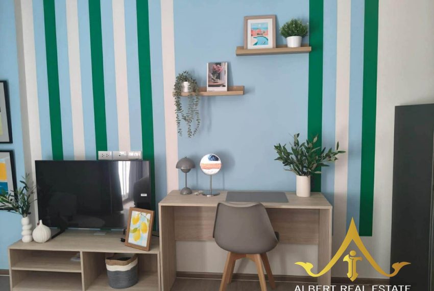 30c1b77cdb9d2193f60c2ab47c702fb5